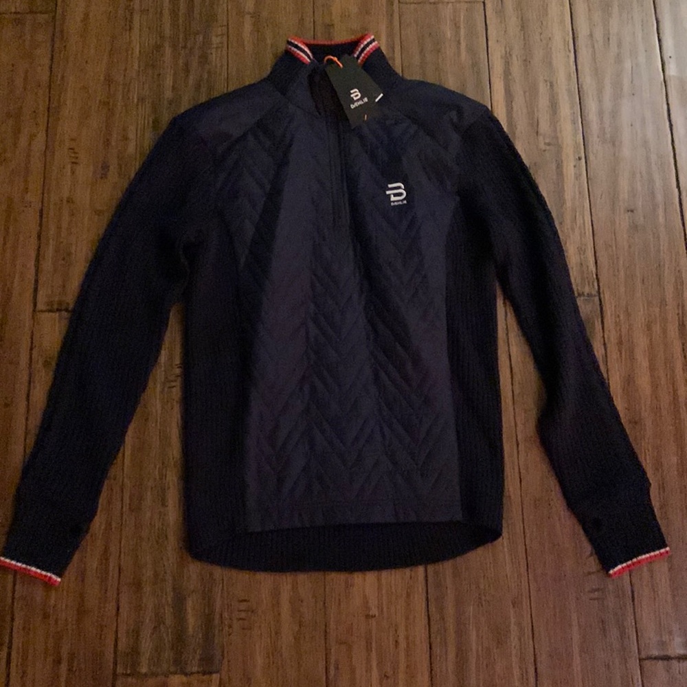 Dahlie Mens quilted ski sweater